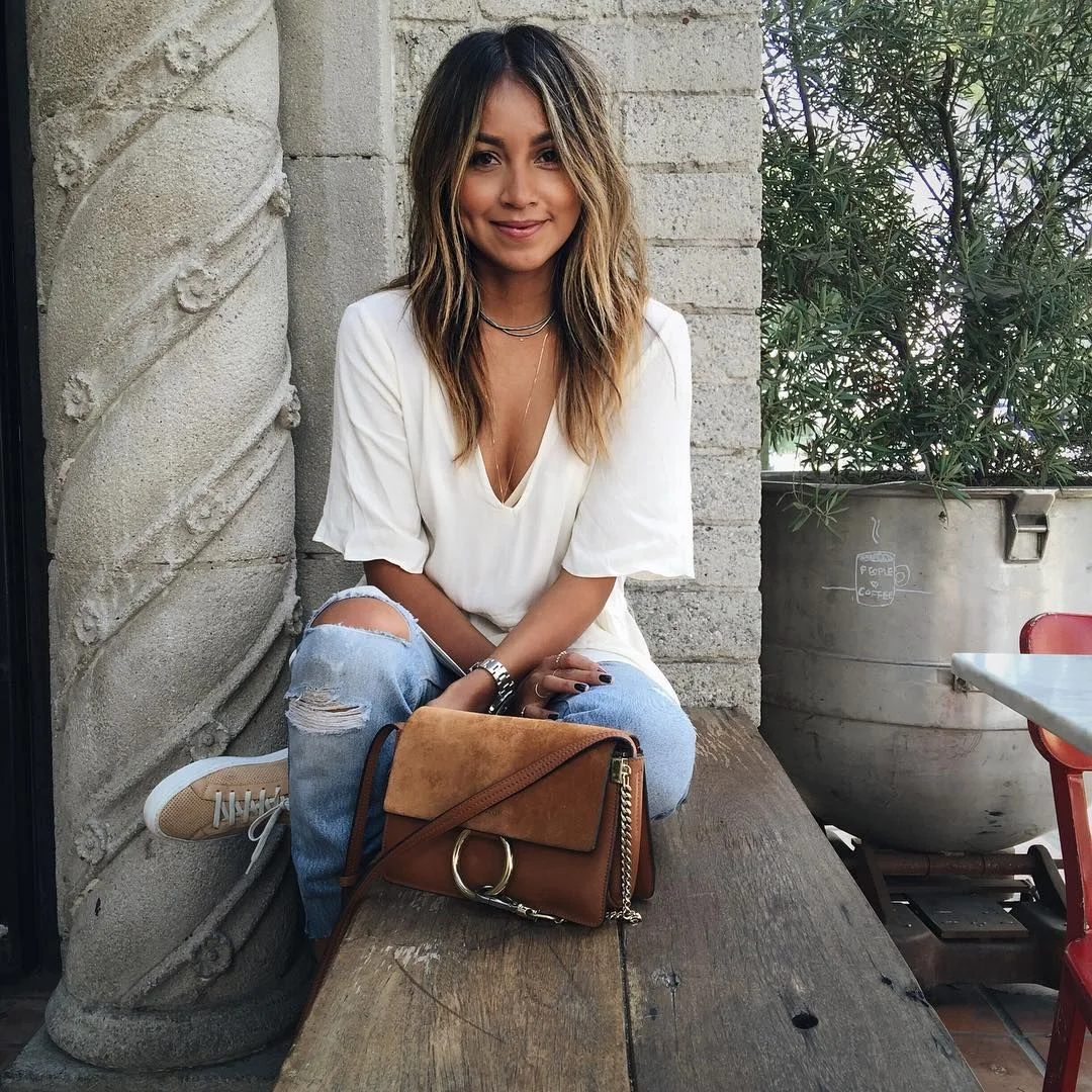 JULIE SARINANA